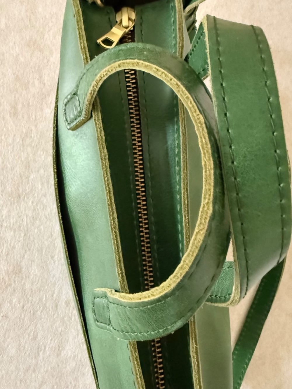 EUC Portland Leather Goods PLG Cowboy Mint Mini Crossbody Tote with Zipper - Picture 7 of 13